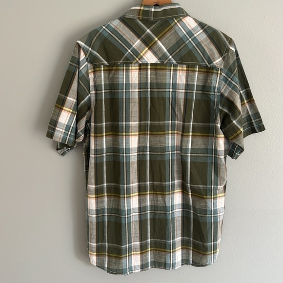 KAVU Men’s Plaid Short Sleeve Button Down Shirt Size Small San Juan Brewing - Picture 7 of 9